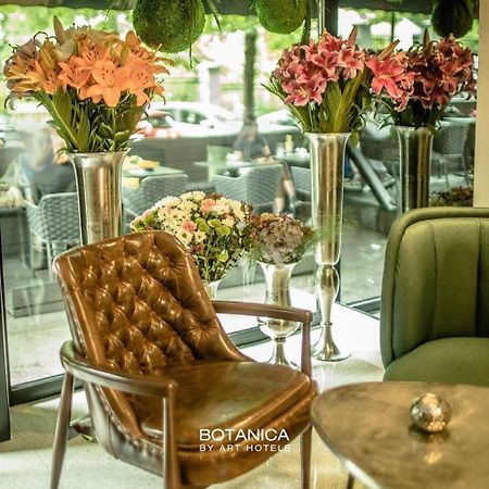 Hotel Botanica Beograd Bagian luar foto