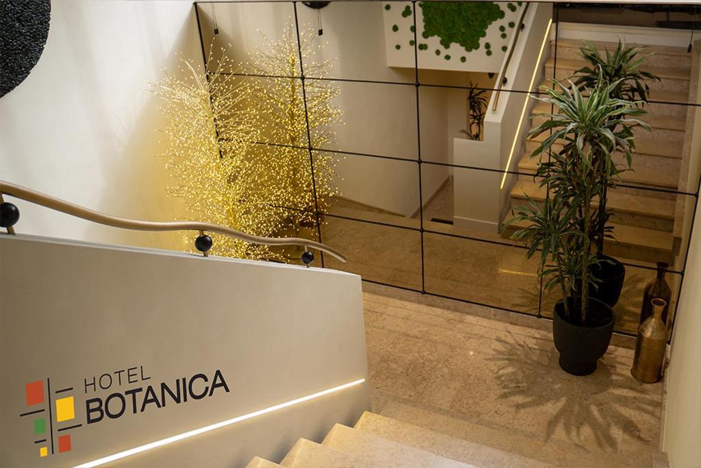 Hotel Botanica Beograd Bagian luar foto